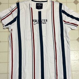 red white and blue stripped mens xl sized tee